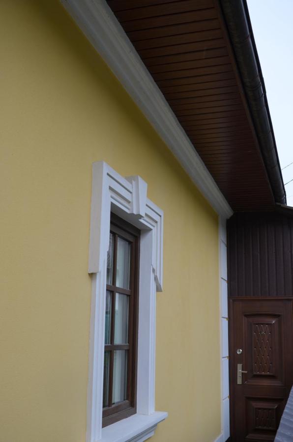 Джерело Kamianets-Podilskyi Exterior photo
