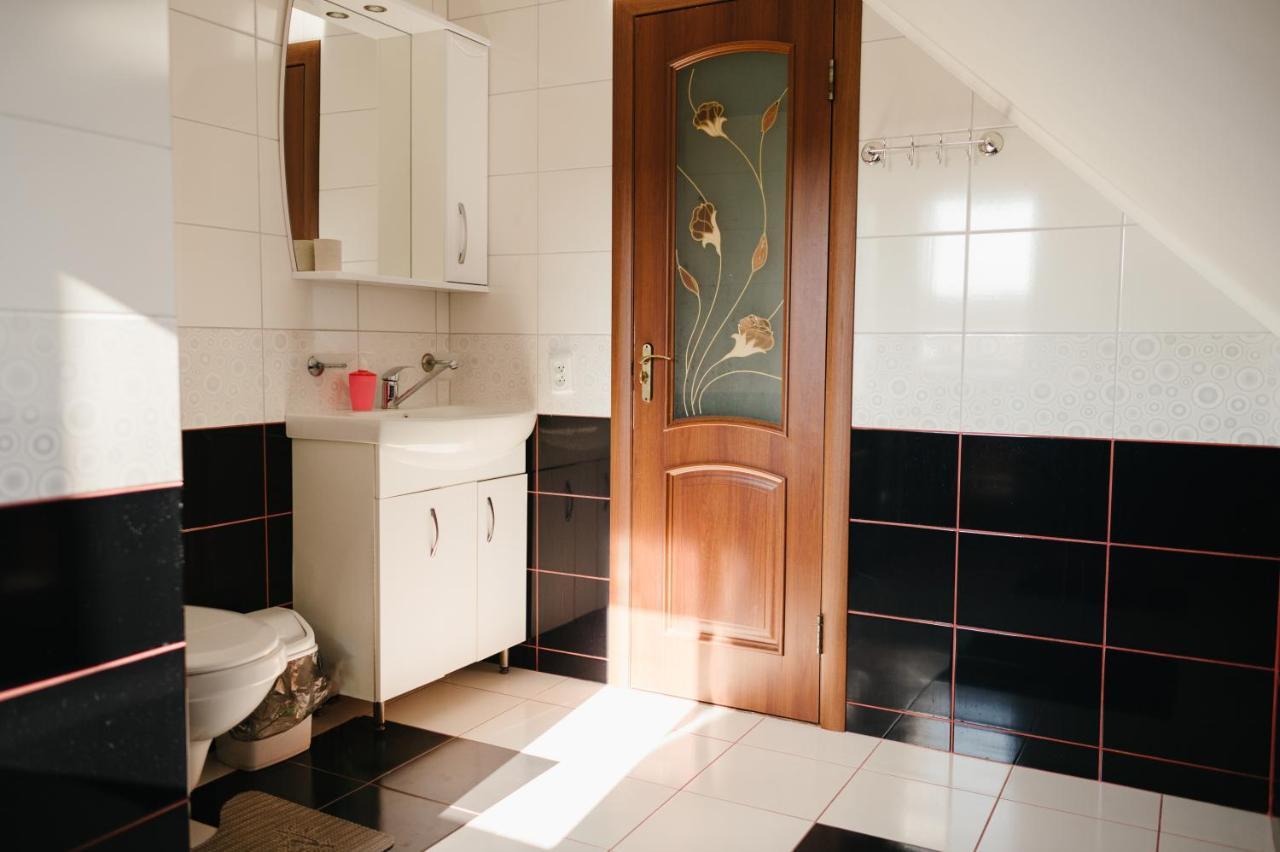 Джерело Kamianets-Podilskyi Exterior photo